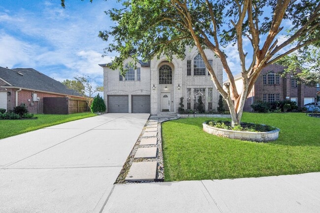 811 Childers Ct in Stafford, TX - Building Photo - Building Photo