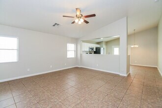 28674 N Opal Ct in Queen Creek, AZ - Building Photo - Building Photo