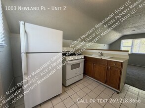 1003 Newland Pl in Kalamazoo, MI - Building Photo - Building Photo