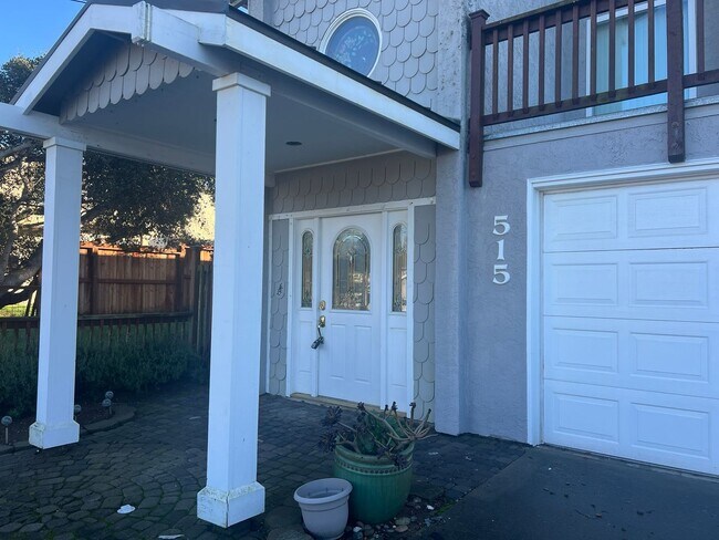 515 Ash St in Los Osos, CA - Building Photo - Building Photo