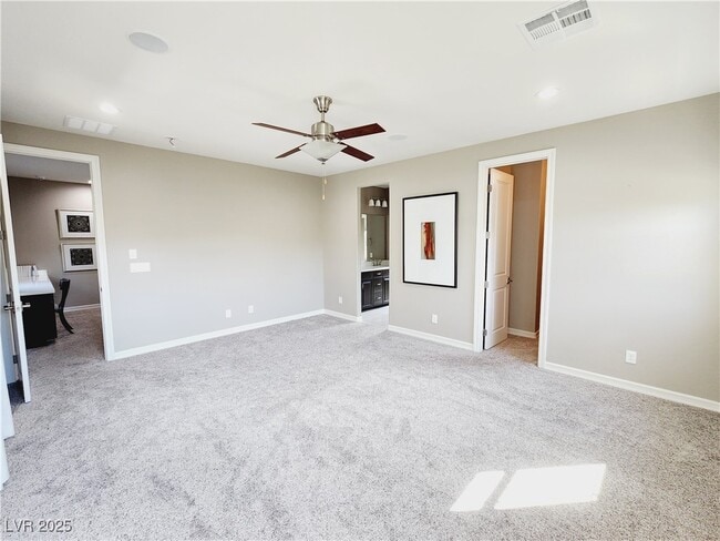 property at 921 Ariel Heights Ave