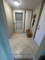 2621 Cove Cay Dr, Unit Unit 401 in Clearwater, FL - Building Photo