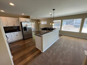 3511 Cedar Glen Way in Anacortes, WA - Building Photo - Building Photo
