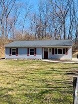 7413 Spout Hill Rd in Sykesville, MD - Building Photo