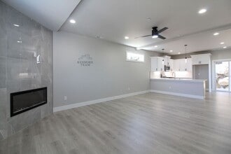 723 Rio Vista Loop in Richland, WA - Building Photo - Building Photo
