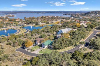 708 Scarlet Sun in Horseshoe Bay, TX - Building Photo - Building Photo