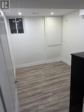 51 Sutter Ave in Brampton, ON - Building Photo - Building Photo