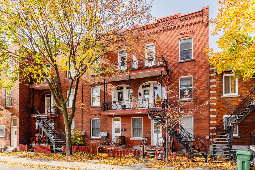 3475 Gertrude Rue in Verdun, QC - Building Photo