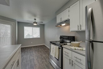 Avana Powell Valley in Gresham, OR - Building Photo - Building Photo