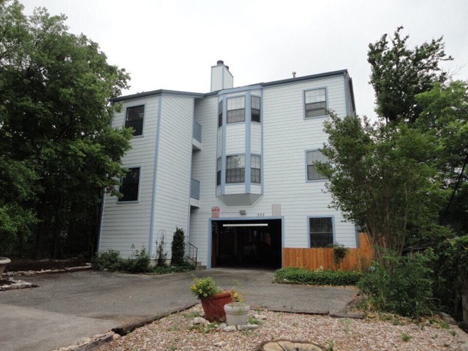 303 W 35th St in Austin, TX - Building Photo