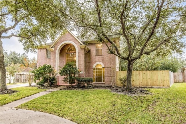 2117 Enchanted Lake Dr in League City, TX - Building Photo - Building Photo