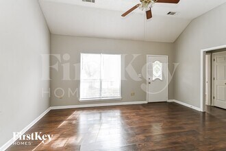 6328 Farm Hill Dr in Memphis, TN - Building Photo - Building Photo