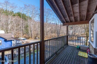 930 Freeman St in Ketchikan, AK - Building Photo - Building Photo