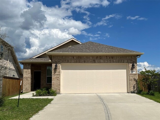 property at 2039 W Darlington Oak Ct