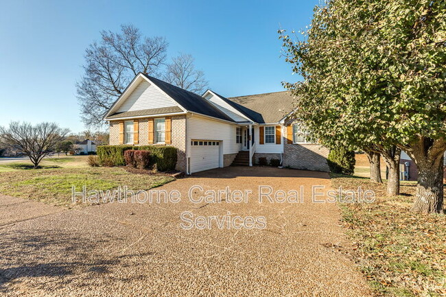 1057 Meandering Way in Franklin, TN - Building Photo - Building Photo