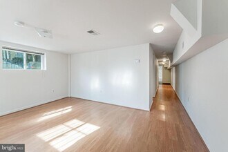 165 U St NW in Washington, DC - Building Photo - Building Photo