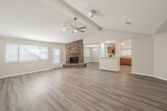 6270 Canyon Cir in Fort Worth, TX - Building Photo - Building Photo