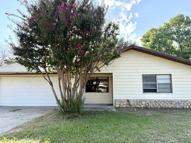 property at 43 Apache St NW