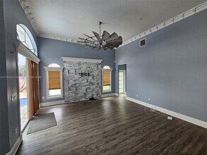 13955 NW 22nd Ct in Pembroke Pines, FL - Building Photo - Building Photo