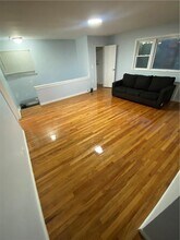 14 Sunnyside Dr in Yonkers, NY - Building Photo - Building Photo