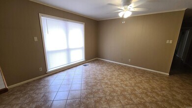 101 Shamrock Dr in Little Rock, AR - Building Photo - Building Photo