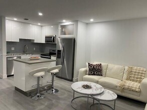 271 Durham E in Deerfield Beach, FL - Building Photo - Building Photo