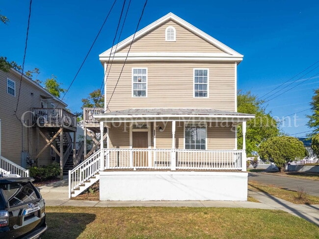 923 N 5th Ave in Wilmington, NC - Building Photo - Building Photo