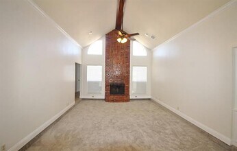 517 Tate Dr in Desoto, TX - Building Photo - Building Photo