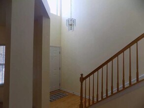 274 Bay Dr in Itasca, IL - Building Photo - Building Photo