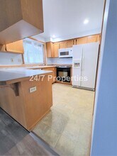 7166 SE Frances St in Hillsboro, OR - Building Photo - Building Photo