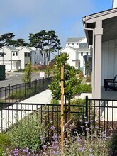 109 Sea Shell Ave in Marina, CA - Building Photo - Building Photo