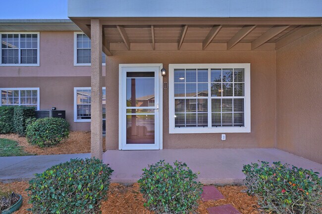 1880 Long Iron Dr in Melbourne, FL - Building Photo - Building Photo
