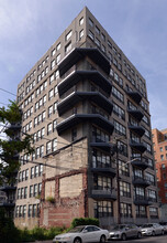 Morgan Lofts in Jersey City, NJ - Building Photo - Building Photo