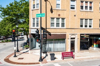 8056 Lincoln Ave in Skokie, IL - Building Photo - Building Photo