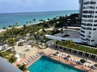 10275 Collins Ave, Unit 814 in Bal Harbour, FL - Building Photo - Building Photo