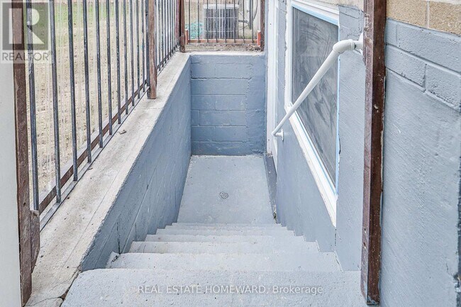 226 Pleasant Ave in Toronto, ON - Building Photo - Building Photo