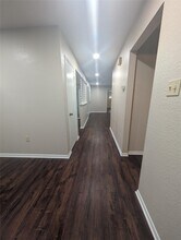 1910 Pear Creek Cir in Houston, TX - Building Photo - Building Photo