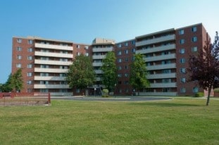 Lorneville Apartments in Cornwall, ON - Building Photo