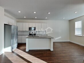 2348 S Wild Horse Way in Bluffdale, UT - Building Photo - Building Photo