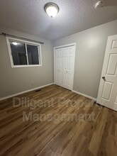 641 Fortye Dr in Peterborough, ON - Building Photo - Building Photo