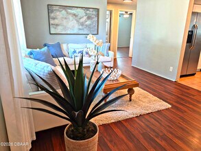 737 5th St in Port Orange, FL - Building Photo - Building Photo