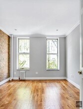 East 10th Street in New York, NY - Building Photo - Building Photo