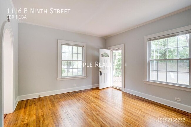 1116 9th St in Durham, NC - Foto de edificio - Building Photo