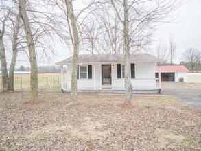 24326 Holt Rd in Elkmont, AL - Building Photo - Building Photo