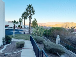 687 Marina Dr in Boulder City, NV - Building Photo - Building Photo