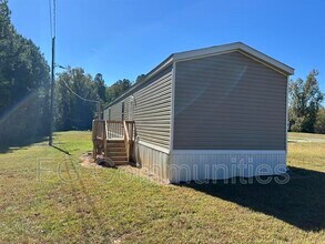 305 Milo Dr in Blacksburg, SC - Building Photo - Building Photo