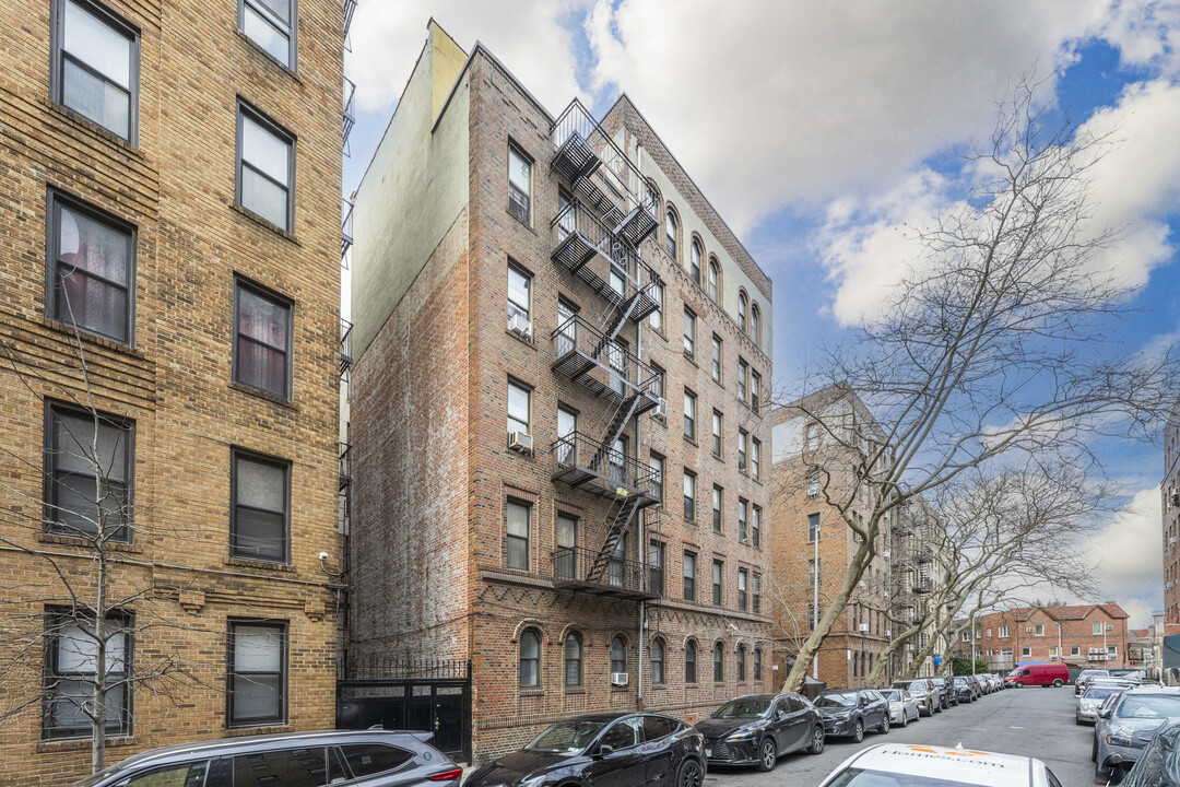 150 Brighton 15th Street in Brooklyn, NY - Building Photo