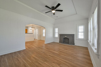 2209 N Bath Ave in Oklahoma City, OK - Building Photo - Building Photo