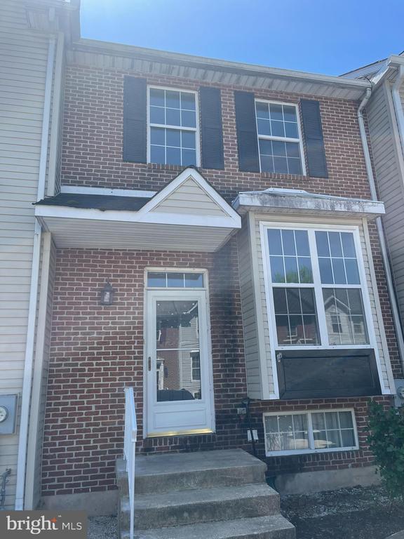 property at 307 Victoria Blvd