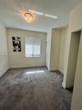 4745 NW 83rd Pky, Unit 4745 in Doral, FL - Building Photo - Building Photo